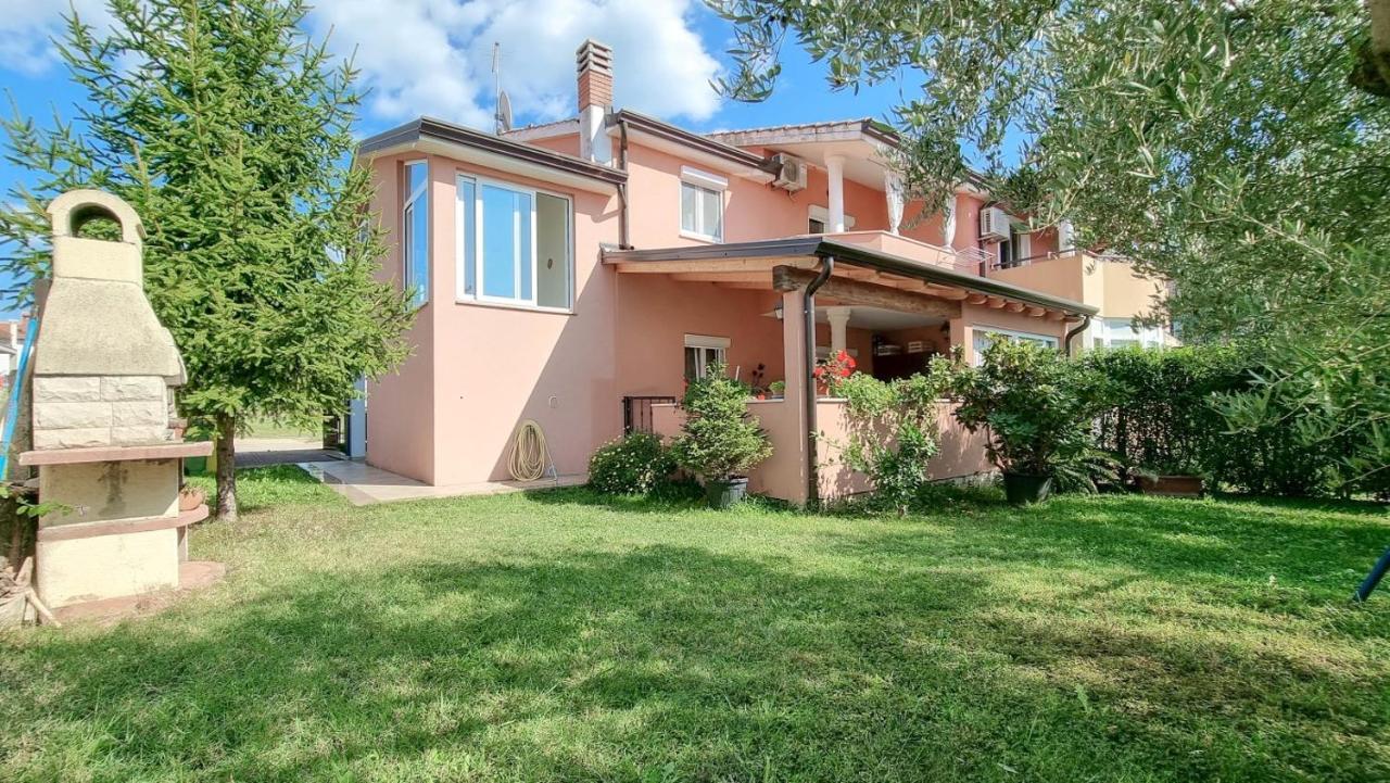 Stelia Apartment Novigrad  Exterior photo