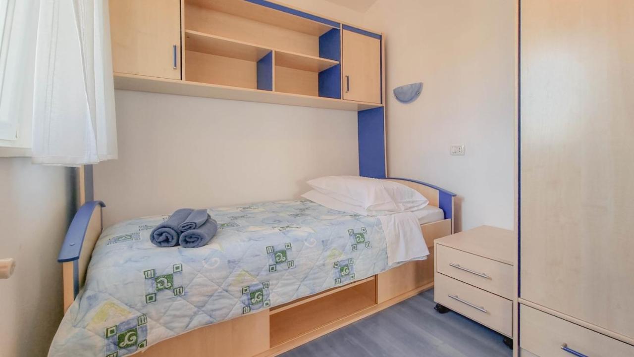 Stelia Apartment Novigrad  Exterior photo